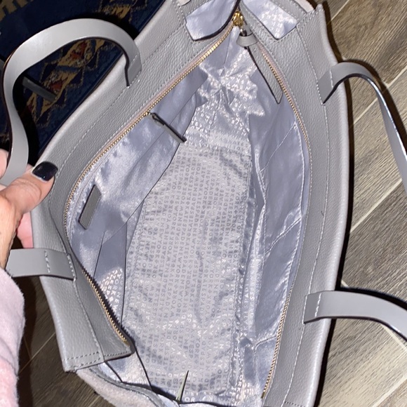 Kate Spade New York Tote - Picture 7 of 10